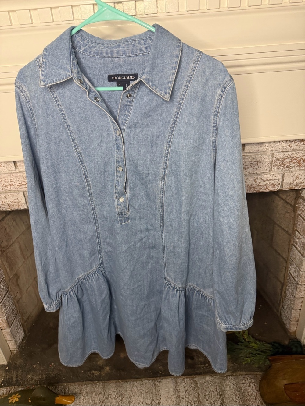 Veronica Beard Chaia Denim Shirtdress Size 8 Light Wash Chambray Ruffle Hem
